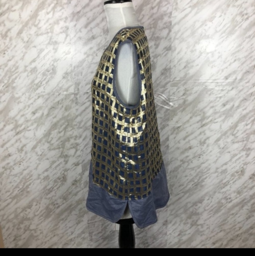 MaxMara Plaid Sleeveless Top - Size 10 - Plaid, Gold, blue - Picture 3 of 8